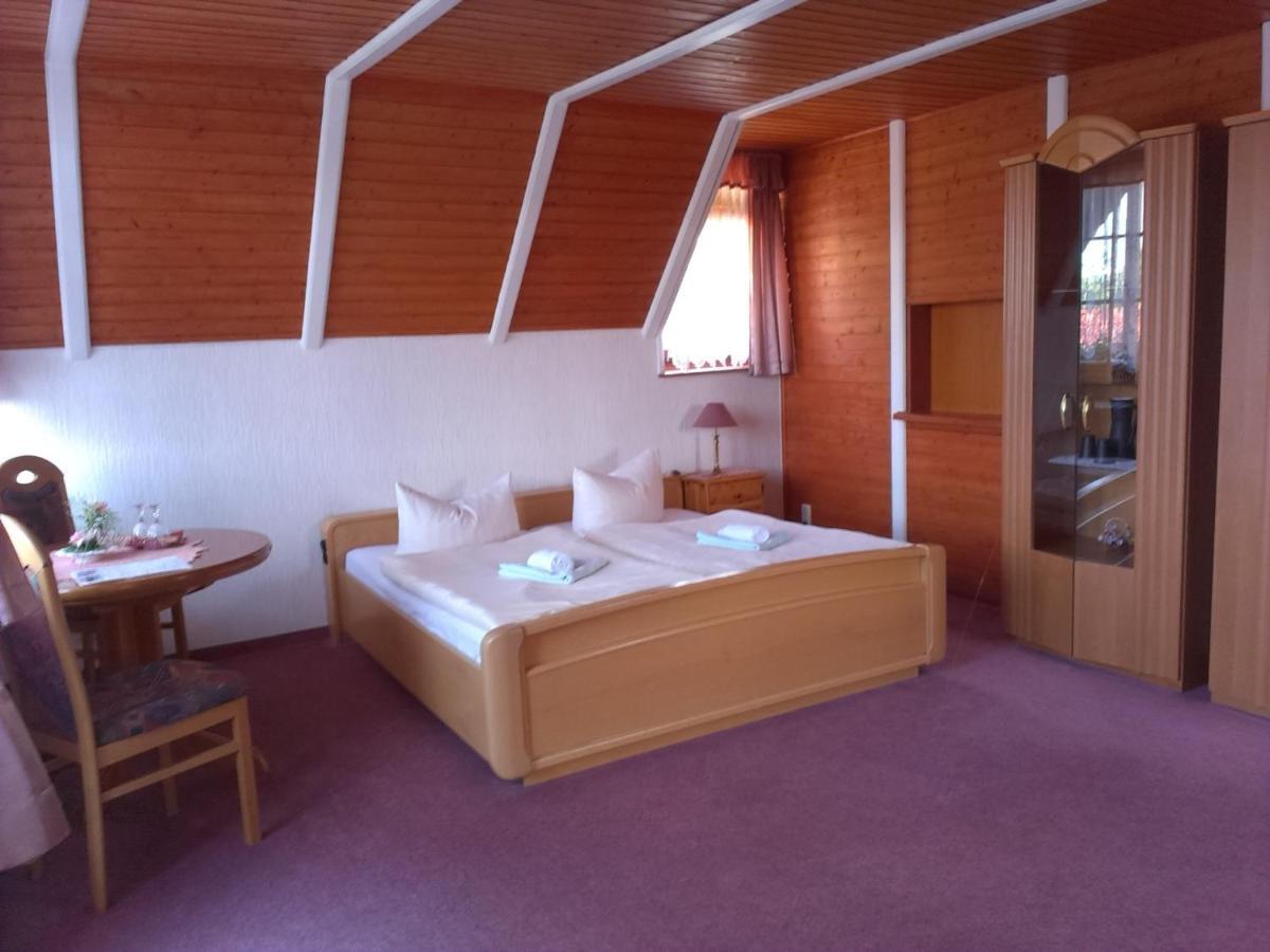 Mullers Hotel & Restaurant Erfurt Room photo